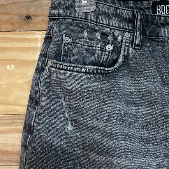 BDG size 30  Summer Cutoff High-rise Distress Fade Black Denim 2.5” Inseam Short - Picture 6 of 16